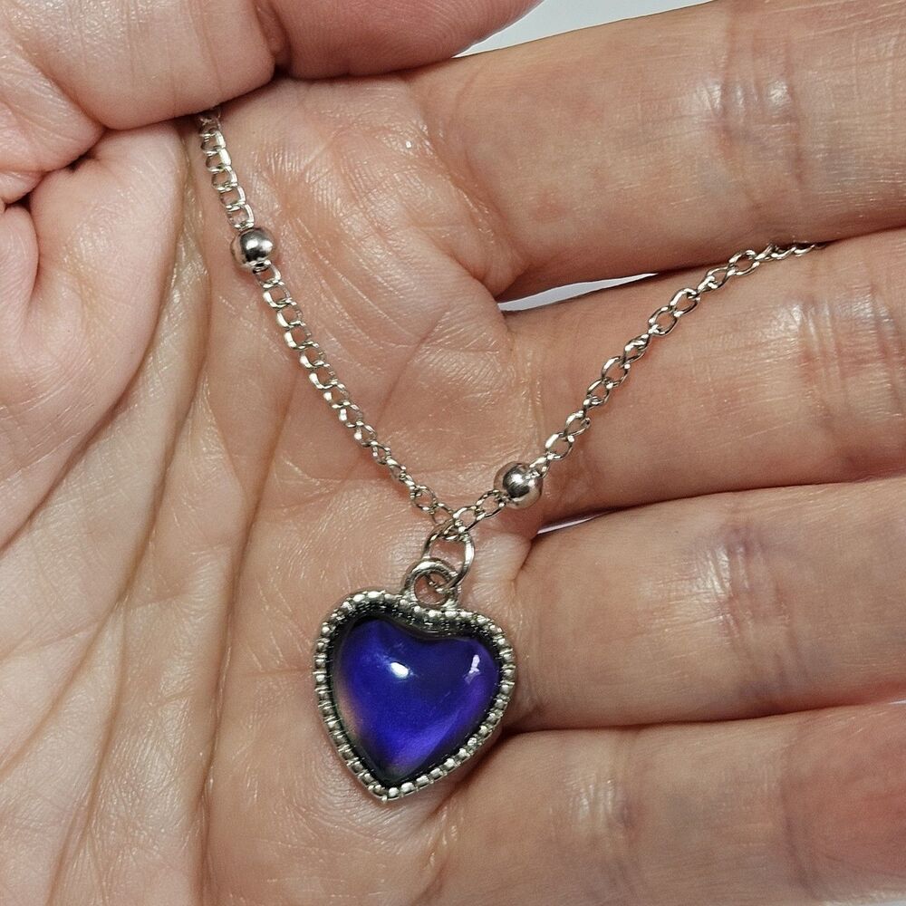 Silver Tone Heart Shaped Mood Pendant Necklace 16-18"